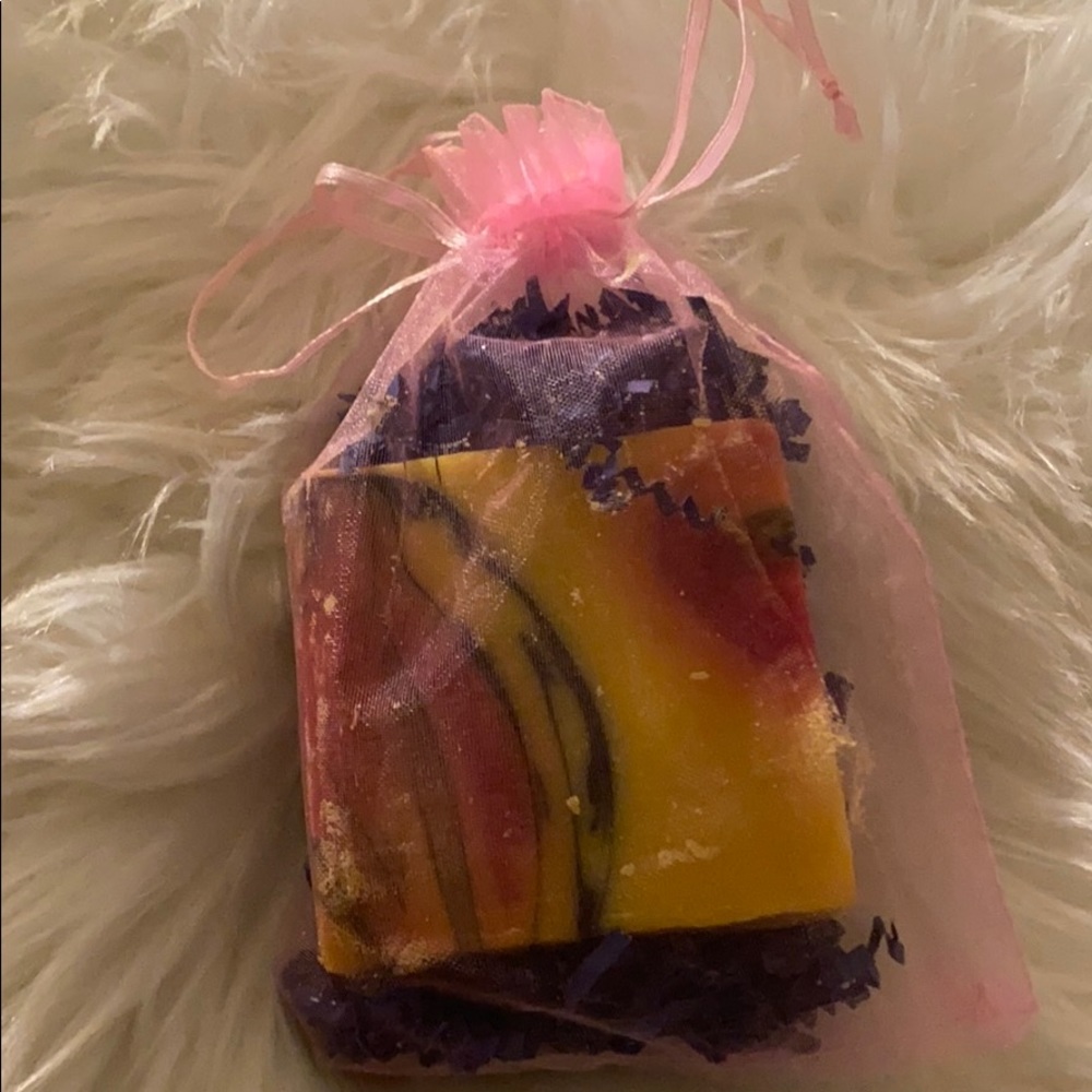 Free w/any purchase Sunset Haze Soap